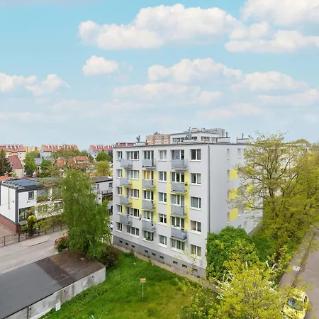 Stylish 400 M To The Beach, Wifi & Smart Tv By Renters Appartamento