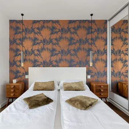 Stylish 400 M To The Beach, Wifi & Smart Tv By Renters * Danzica