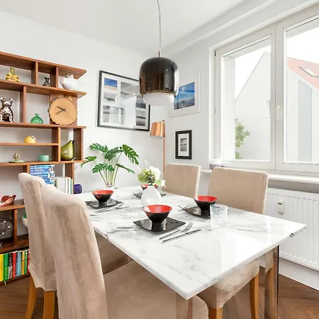 Appartamento Stylish 400 M To The Beach, Wifi & Smart Tv By Renters Danzica